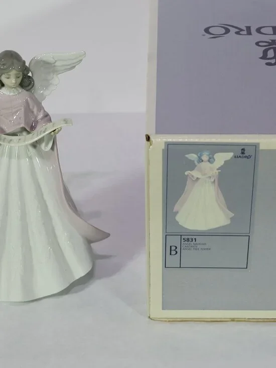 Vintage Lladro "ANGEL Navidad Cantante" Tree Topper #5831 w/Original Box - Picture 6 of 7